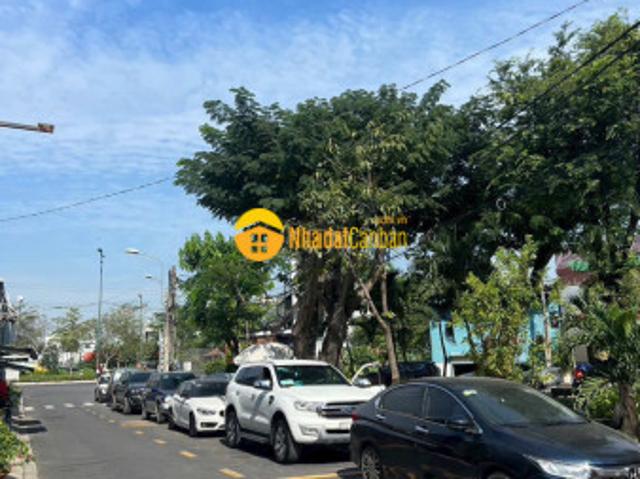 Bán đất biệt thự phạm văn đồng, hbc, thủ đức 8 x 19, giá 15 tỷ