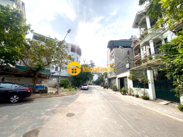 Bán đất căn góc phố cổ linh 100m2, ngõ ô tô tránh