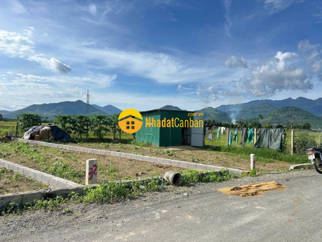 Bán đất diên sơn mặt tiền đường ấp tân sinh đường nhựa thông khu đông dân cư
