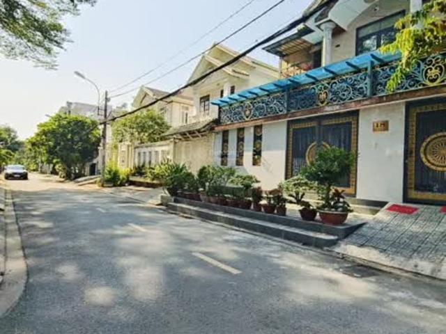 Bán đất full thổ, tặng nhà cấp 4, ngang 12m x dài 15m, KDC hiện hữu, giáp Quận 8 chỉ 6.2 tỷ tl