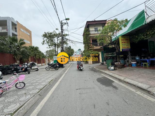 Bán đất gia quất, thượng thanh 67m, mt 5m, vỉa hè, oto tránh, lô góc giá 11 tỷ