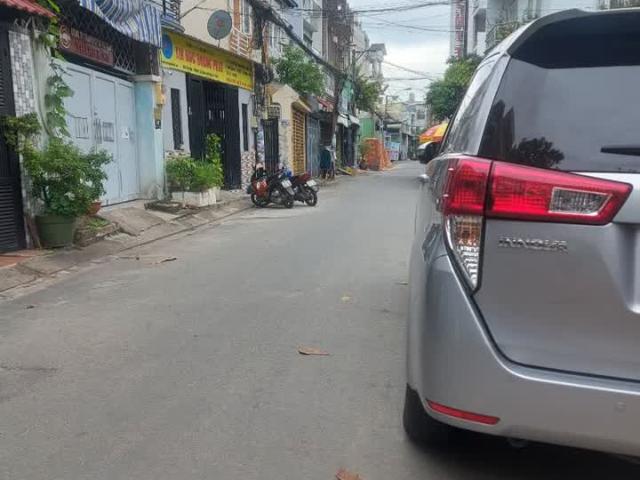 Bán Đất Hẻm THÔNG Xe Hơi đường Nguyễn Thái Bình, Q. Tân Bình, DT: 9,2mx18m, KC: ĐẤT, Giá: 27 tỷ