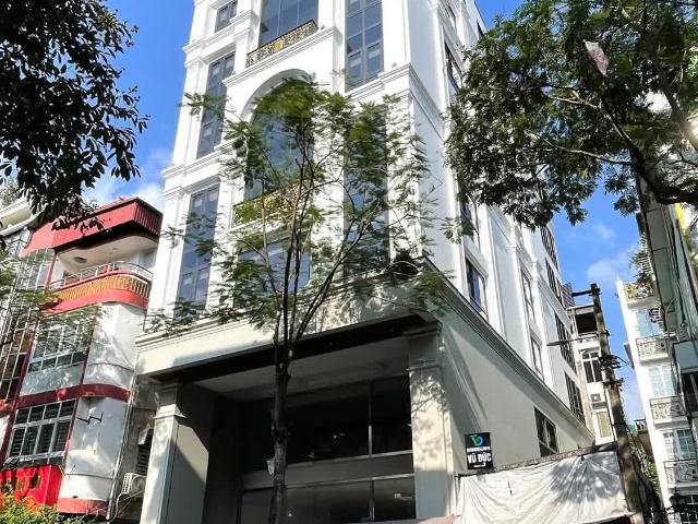 Bán Tòa Văn Phòng 9 Tầng Mặt Phố Hàng Chuối. DT 230m2. MT 11m. Vị Trí Lô Góc Giữa Lòng Thủ Đô