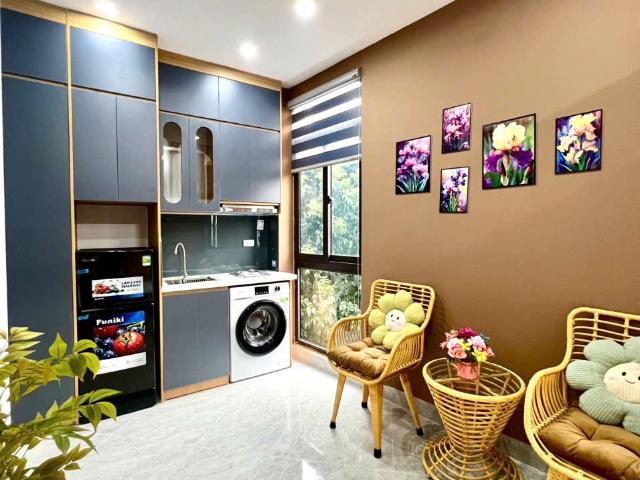 Bán tòa nhà 7 tầng văn cao, ba đình 68m2 dt 120 tr/th mt 5,5m 25,8 tỷ