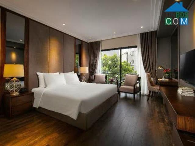 Bán tòa nhà 8 tầng phố Trần Thái Tông Cầu Giấy Hà Nội
