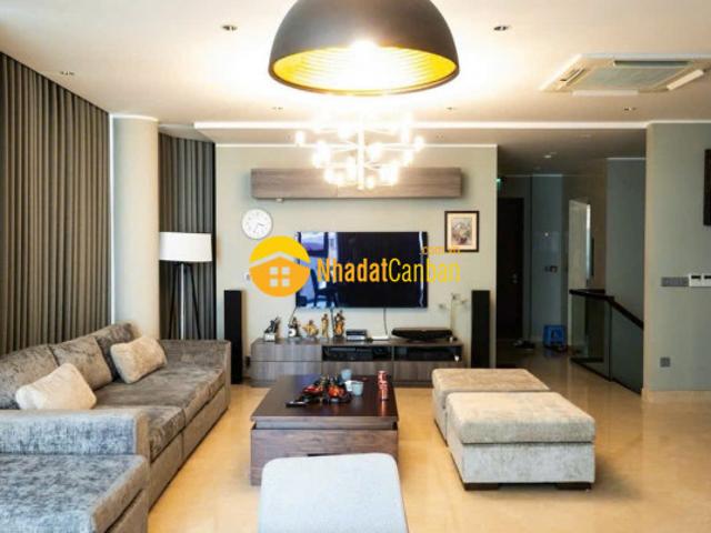 Bán toà nhà 9 tầng mặt đường đại la 270m2