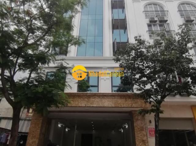 Ban toa nha vp 9 tâng măt phô quan hoa nguyễn khánh toàn dt 190m2 mt 9.5m. Gia 90 tỷ