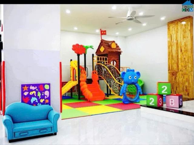 Bán tòa nhà mặt tiền đường Lê Chân, trung tâm P. Phước Tân, thành phố Nha Trang. Cần bán tòa