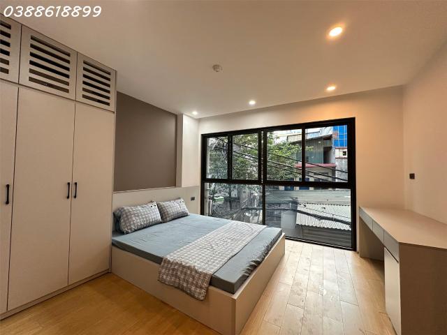 Bán tòa apartment mới nguyễn khánh toàn cầu giấy dòng tiền 2,4 tỷ/năm 120m2 7 tầng mt 5.2m 39 tỷ