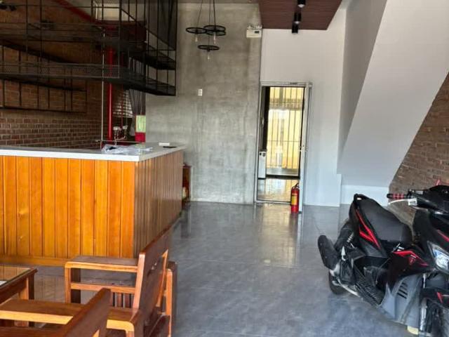 Bán Toà Căn Hộ 5 Tầng Đường Khuê Mỹ Đông 15  Dòng Tiền 720tr/năm