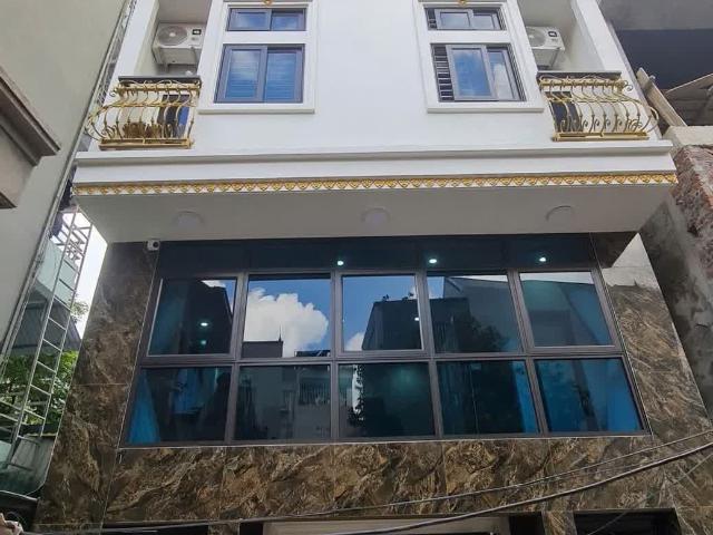 Bán Toà CCMN Phú Diễn Doanh Thu 100 Triệu/tháng