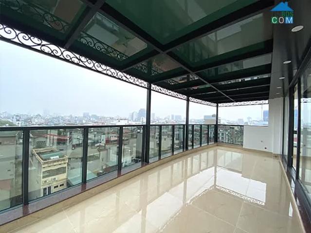 Bán Tòa Văn Phòng 8 Tầng Mặt Phố Ngô Gia Tự, Long Biên. DT 315m2, MT 8.3m nở hậu. Giá 120 TỶ