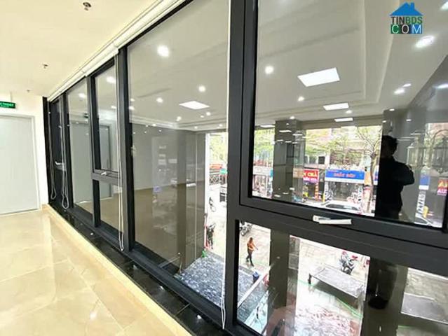 Bán Tòa Văn Phòng 9 Tầng Mặt Bờ Sông Sét, Đường Giải Phóng. DT 380m2. Mt 9,8m nở hậu. Giá 155 TỶ