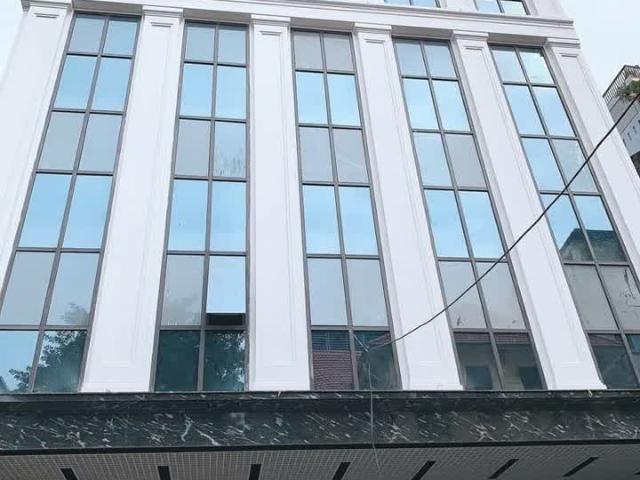 Bán Tòa Văn Phòng Quận Tây Hồ, Mặt Phố Võng Thị 220m x 8T, Mt 13m. Giá 90 tỷ