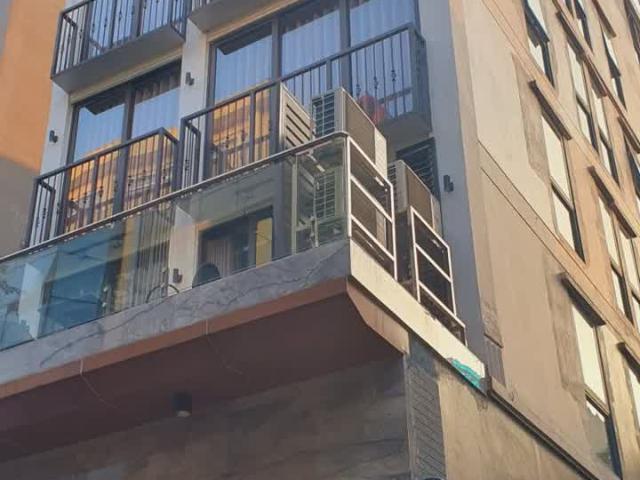 Bán Tòa 9 Tầng View Hồ Tây 125m2, MT 7M Hơn 6 Chục KDVP Cực Hiếm Nhà Bán