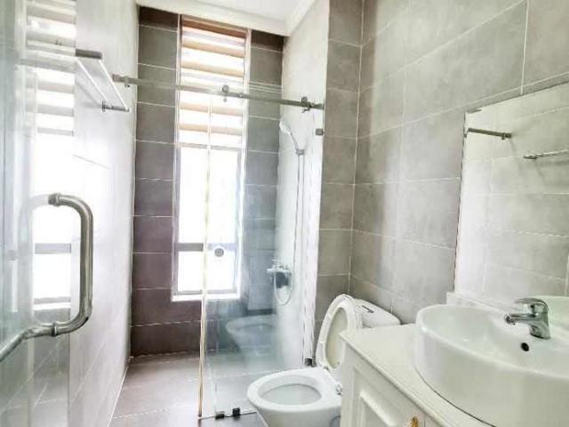 Bán thự Biệt thự Lavila, Xã Phước Kiển, Huyện Nhà Bè, DT 201m2, Giá 12ty95 TL