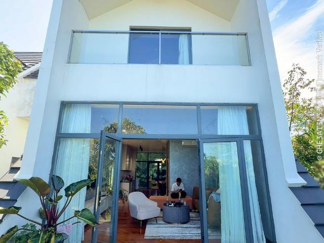 Bán villa nghỉ dưỡng trung tâm du lịch Bảo Lộc. Gần nút giao cao tốc, có hồ bơi, nhà hàng, quán cafe