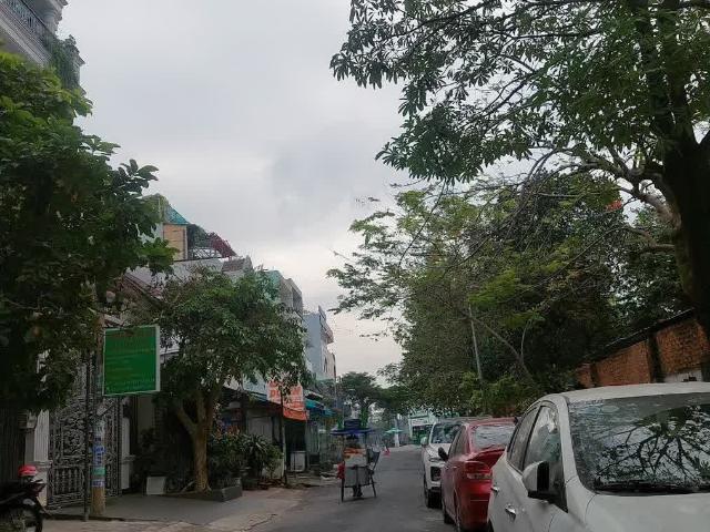 Bán Xưởng Mặt Tiền Đoàn Nguyễn Tuấn – Diện Tích Lớn 873m² – Full Thổ Cư – Gần Chợ Bình Chánh –