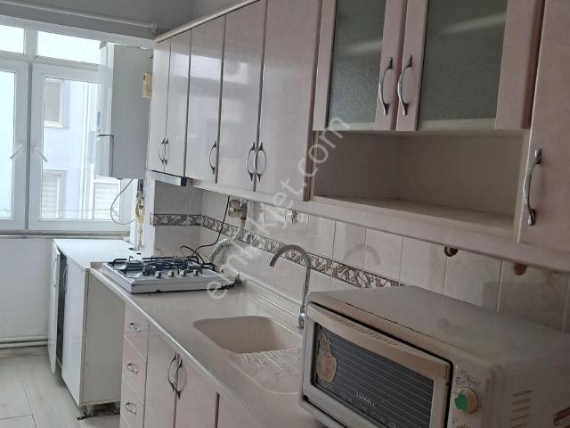 Bandırma İhsaniye Mahallesinde Kiralık 2+1 Esyasiz Daire