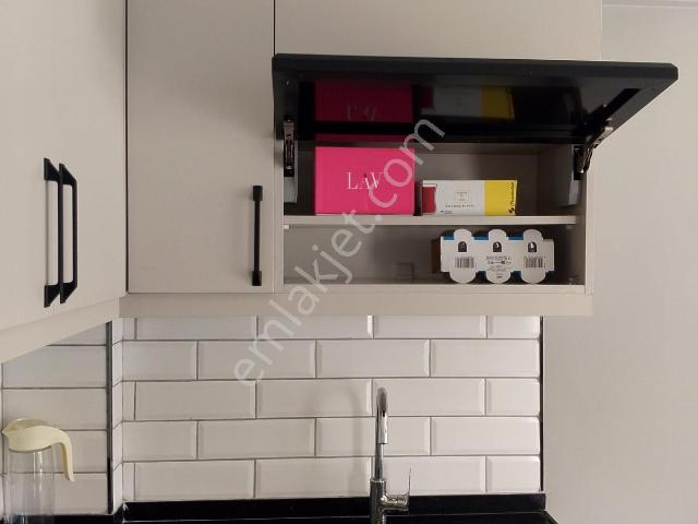 Bandırma Mavi Emlaktan Ay Yıldız Mah. 1+1 Eşyalı Kiralık Daire