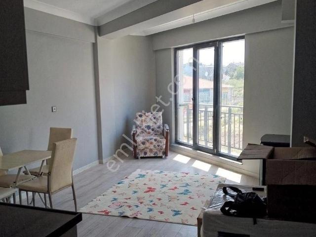 Bandırma Mavi Emlaktan Ay Yıldız Mahallesinde 1+1 Eşyalı Kiralık Daireler