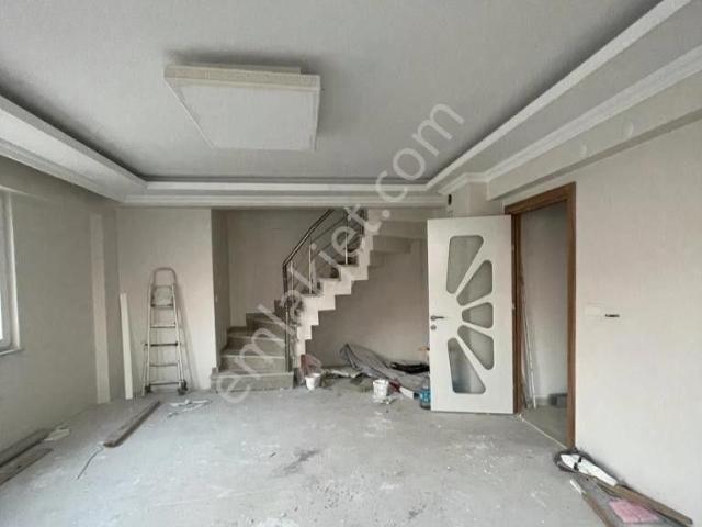Bandırma Mavi Emlaktan İhsaniye Mahallesinde 3+1 Satılık Sıfır Dublex Daire !