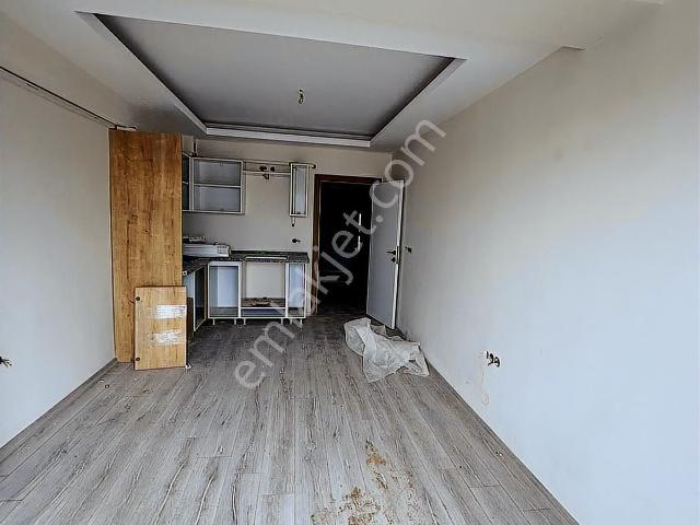 Bandırma Mavi Emlaktan Yeni Mah Ön Cephe 1+1 Dublex Satılk Daire