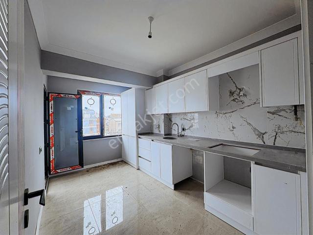 Bandırma Mavi Emlaktan Yeni Mahallede 4+1 Dubleks Daire