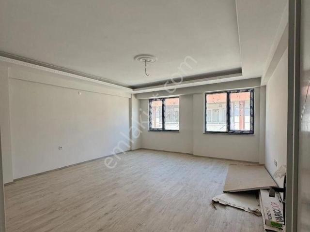 Bandırma Mavi Emlaktan 17 Eylül Mahallesinde 4+1 Dublex Satılık Daire.