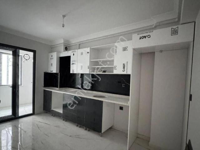 Bandırma Mavi Emlaktan 600 Evler Mahallesinde 2+1 Satılık Daiere