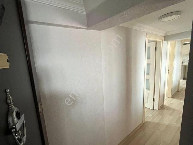 Bandırmamavi Emlaktan 100. Yıl Mahallesinde Satılık Daire