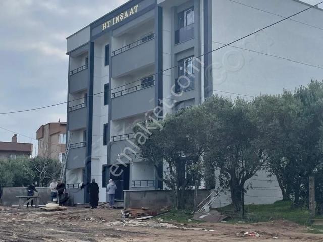 Bandırma'da Yatırımlık Ve Oturuma Hazır Sıfır 1+1 Daire