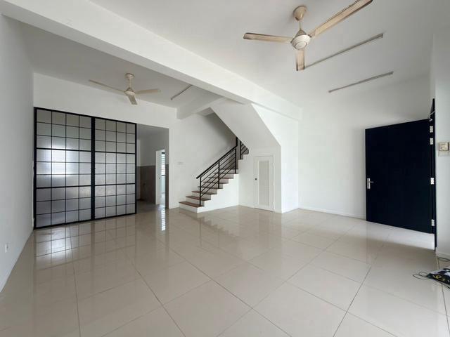 Bandar Country Homes Rawang 2 storey prime area below market