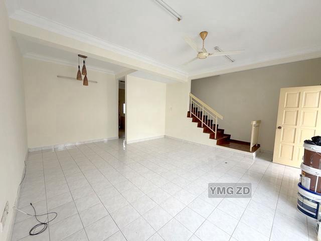 Bandar Botanic Kiara Klang Double Storey House Terrace for Sale