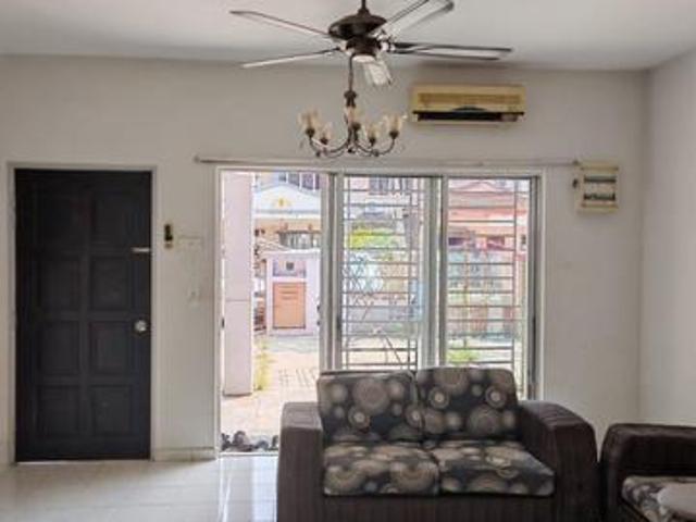 Bandar Botanic Klang 2 storey teres house for rent