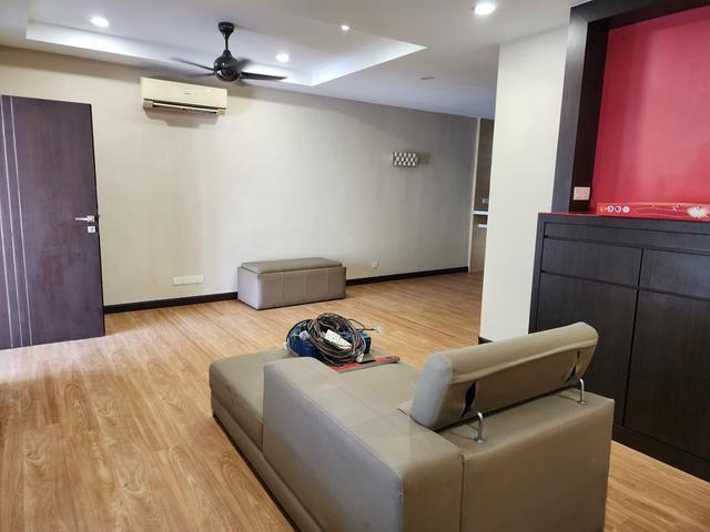 Bandar Botanic Klang Double Storey House For Sale Tabletop Fully Exten
