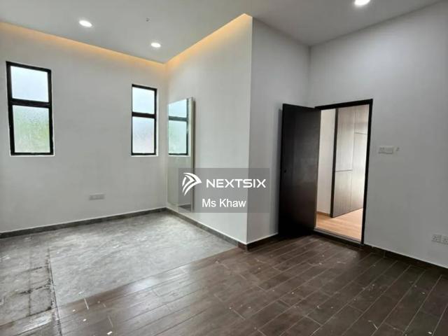 Bandar Botanic Klang Single Storey Shoplot For Sale