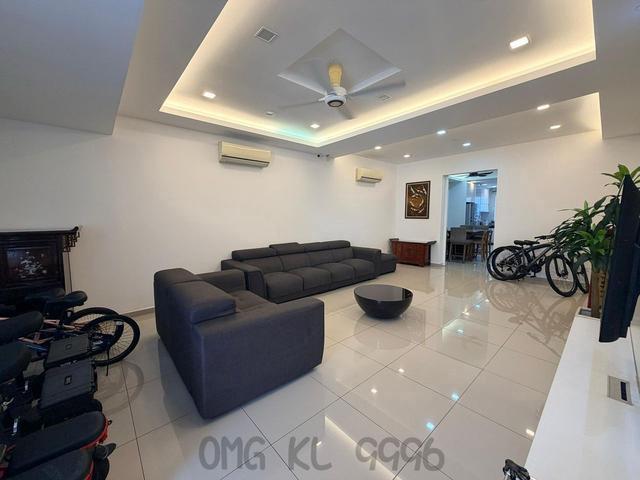 Bandar Botanic Penaga Armaya Three Storey House Fully Renovated