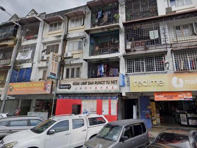 Bandar Baru Ampang Shop apartment 2nd floor BELOW MARKET 100 Loan