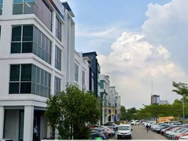 BANDAR BARU PERMAS JAYA