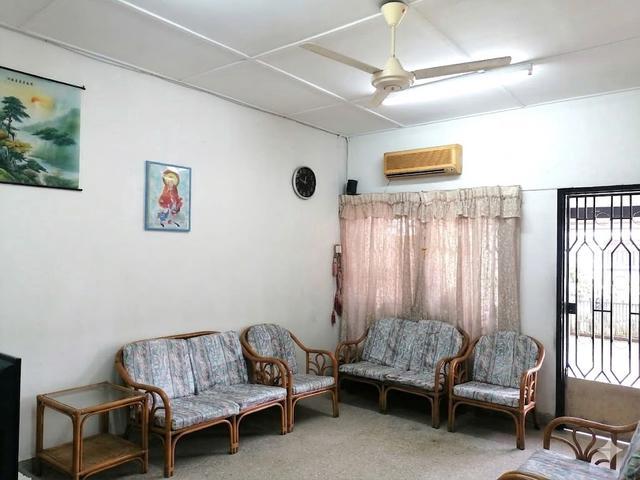 Bandar Baru Sungai Buloh 1Storey House with Mezzanine Floor for Sale
