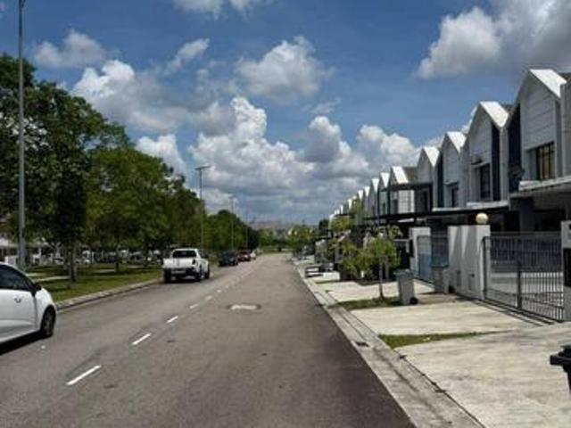 Bandar Bestari Perdana Double Storey Full loan Pasir Gudang Masai