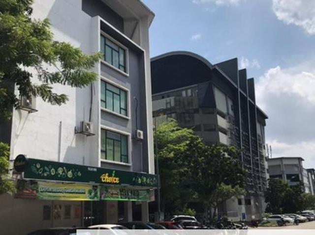 Bandar Bukit Puchong 4 Storey Shoplot With New Elevator For Sale