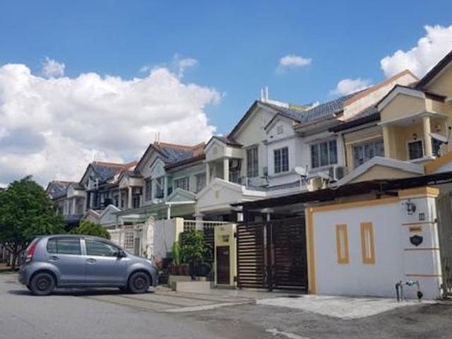 Bandar Bukit Puchong 2 BP11 BP10 2 Storey Intermediate house for Sale