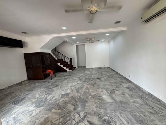 Bandar Bukit Puchong BP 3 Renovated Facing Playground