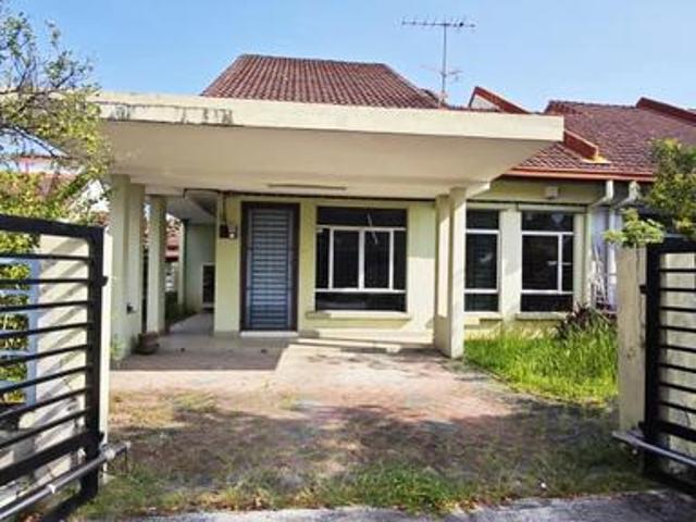 Bandar Bukit Raja 1Storey House Endlot