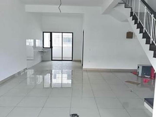 Bandar Bukit Raja 2 Storey House Partial Furnished Gated Guarded Rent