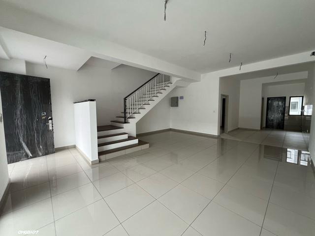 Bandar Bukit Raja Casira 3 Klang 2 Storey 20x75 Brand New Unit For Sal