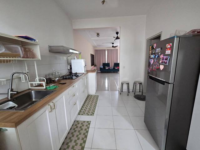 Bandar Bukit Raja Elsa double storey partially furnished for rent