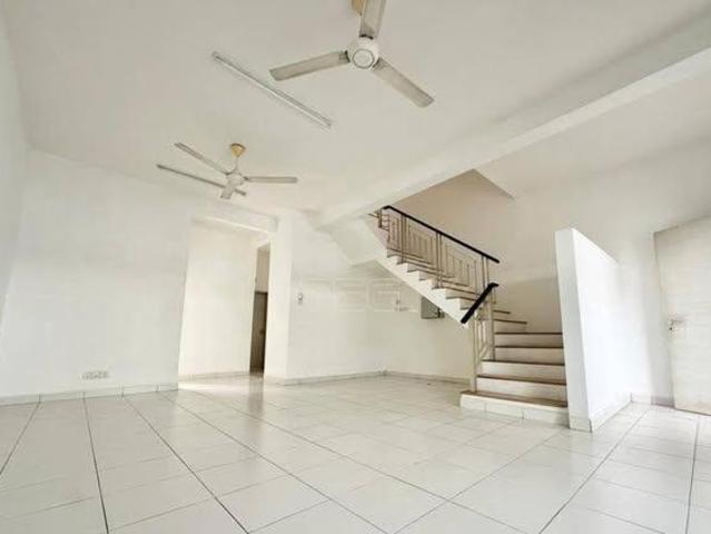 Bandar Bukit Raja Klang Saron 2sty Basic Unit
